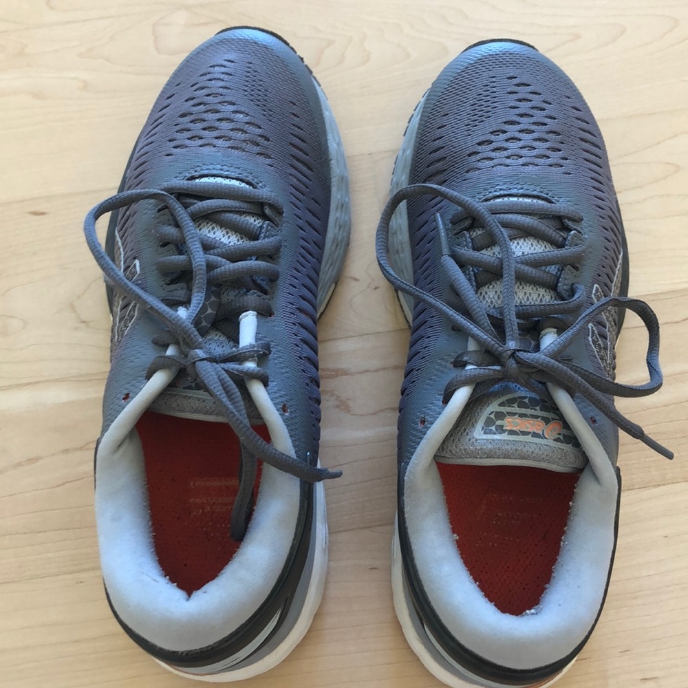 ASICS running shoes. Gel Hayano 25. Flyte Foam